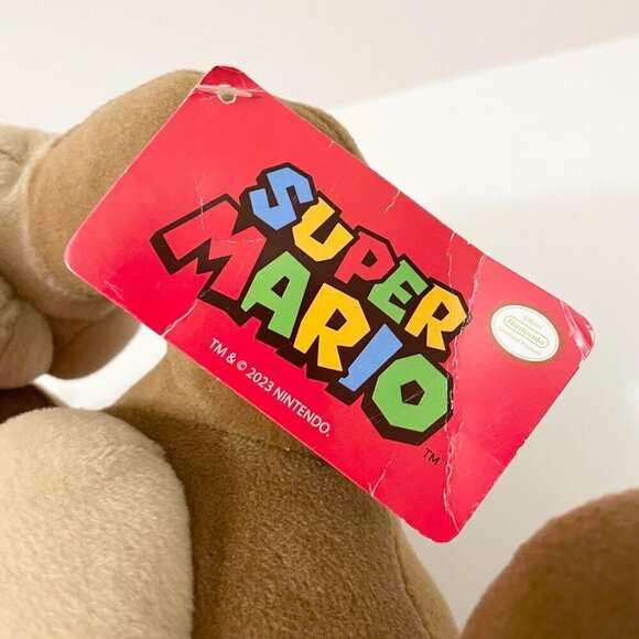 2023 Nintendo Donkey Kong Plush 14 Inch Tall Stuffed Animal - Picture 4 of 16